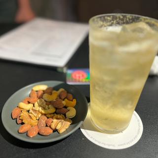 SARAH特製カクテル(Mo4ca)
