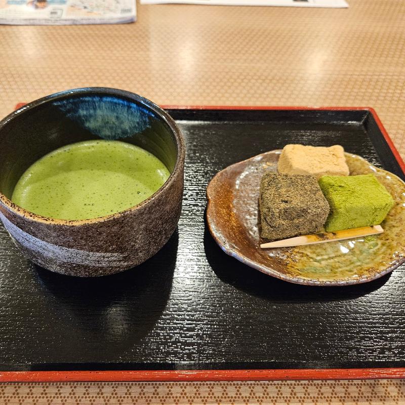 わらび餅ドリンク(抹茶)(峯嵐堂 渡月橋本店 )