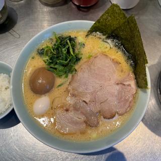 醤油豚骨ラーメン(ラーメン 丸花)