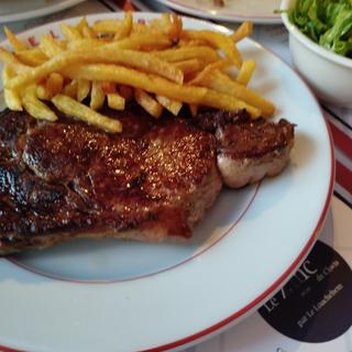 ステーキ(Le Louchebem)