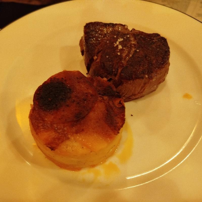 ステーキ(Au Pied de Cochon)