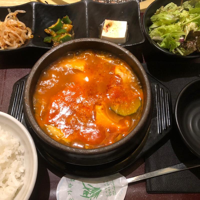 スンドゥブランチ(焼肉 新羅 MONA新浦安店)