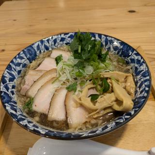 こってり煮干し中華（月・火曜限定）(中華そば 肴 yamago(ヤマゴ))