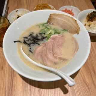 白丸　チャーシュー麺(一風堂 樹モールプラザ川口店)