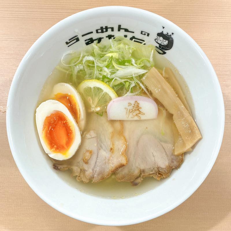 白銀の塩らーめん(らーめんのみなと)