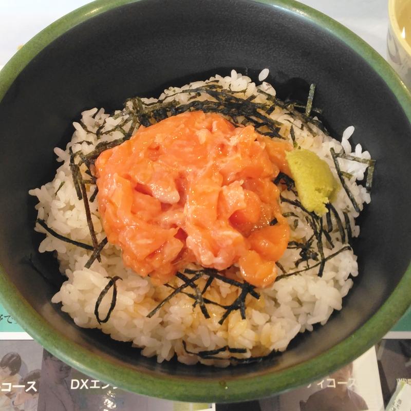 鮭丼(東京科学大学つばめ生協すずかけ台食堂)