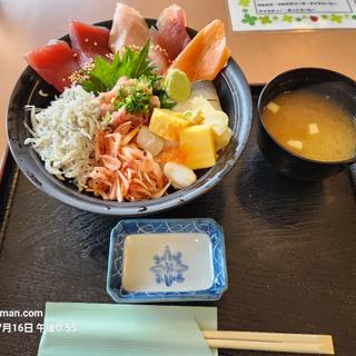 海鮮丼(パノラマレストラン 駿河路)