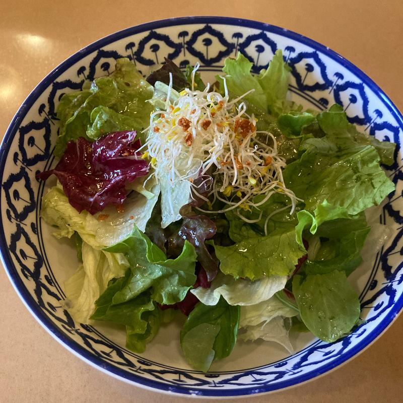 おひとりサラダ(タイカリーピキヌー )