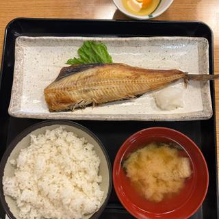 焼魚定食ホッケ(魚たつ （うおたつ）)