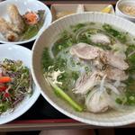 鶏のフォーセット(ベトナム料理フォーゴン)