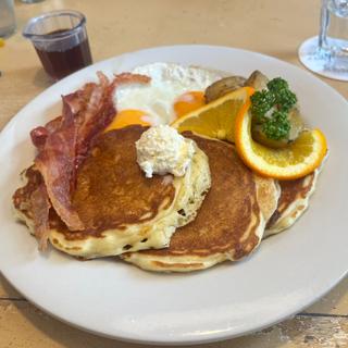 アメリカの朝ごはん(WORLD BREAKFAST ALLDAY 外苑前)