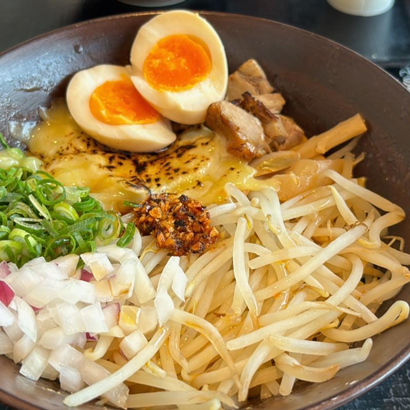 味噌チーズまぜそば(まぜそば 凜々亭 ミナカ小田原店【ランチから営業中】)