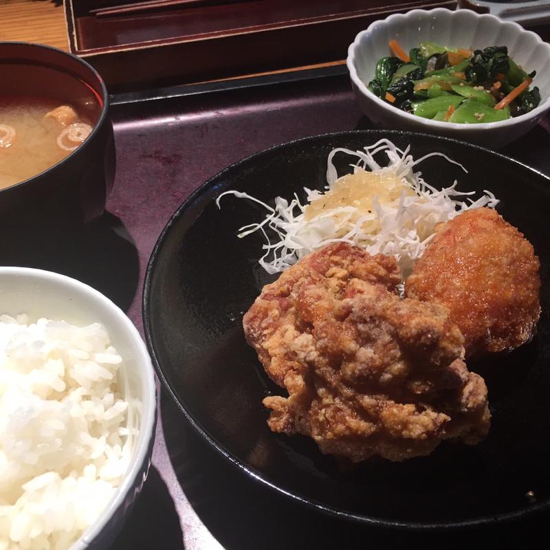 鶏の唐揚げめんたい風味定食(博多もつ鍋やまや 京阪京橋店)