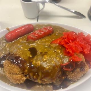 シュウマイカレー 大盛り ウインナー(まんてん )
