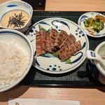 しろたんセット(牛たん・とろろ・麦めし ねぎし ルミネ大宮店)