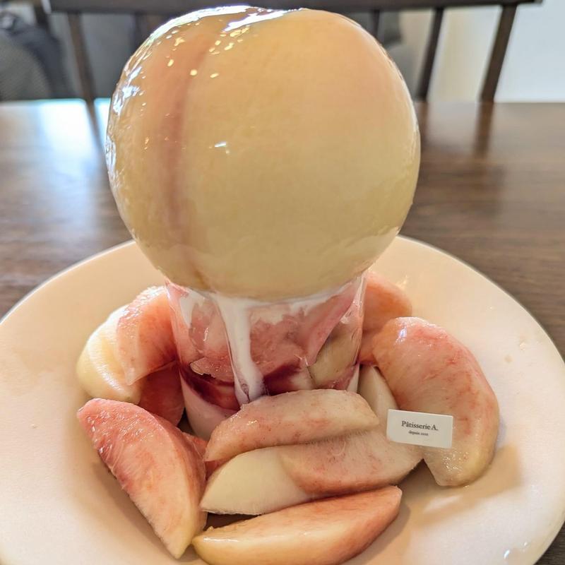 桃のパフェ(Pâtisserie A.)