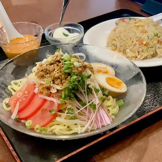 冷麺セット(中国料理 興隆園)