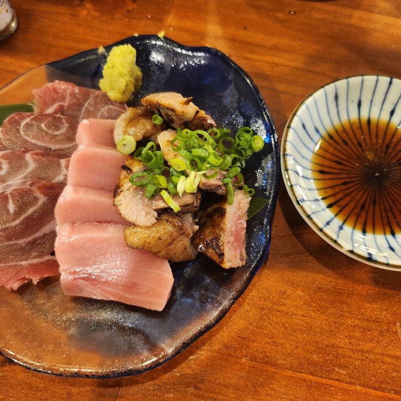 マグロ3点盛り(立呑酒飯えいちや)