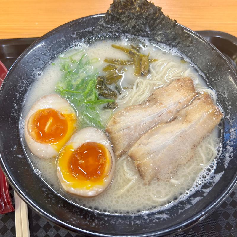 煮玉子ラーメン(みやま食堂)