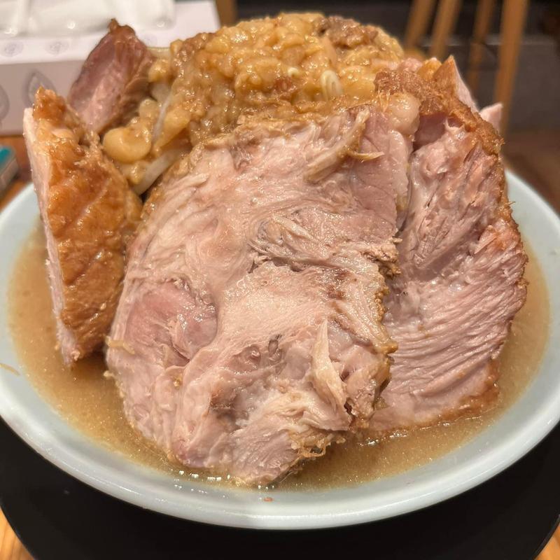 ラーメン 厚豚3枚 麺300g(俺の生きる道 関内マリナード地下街店)