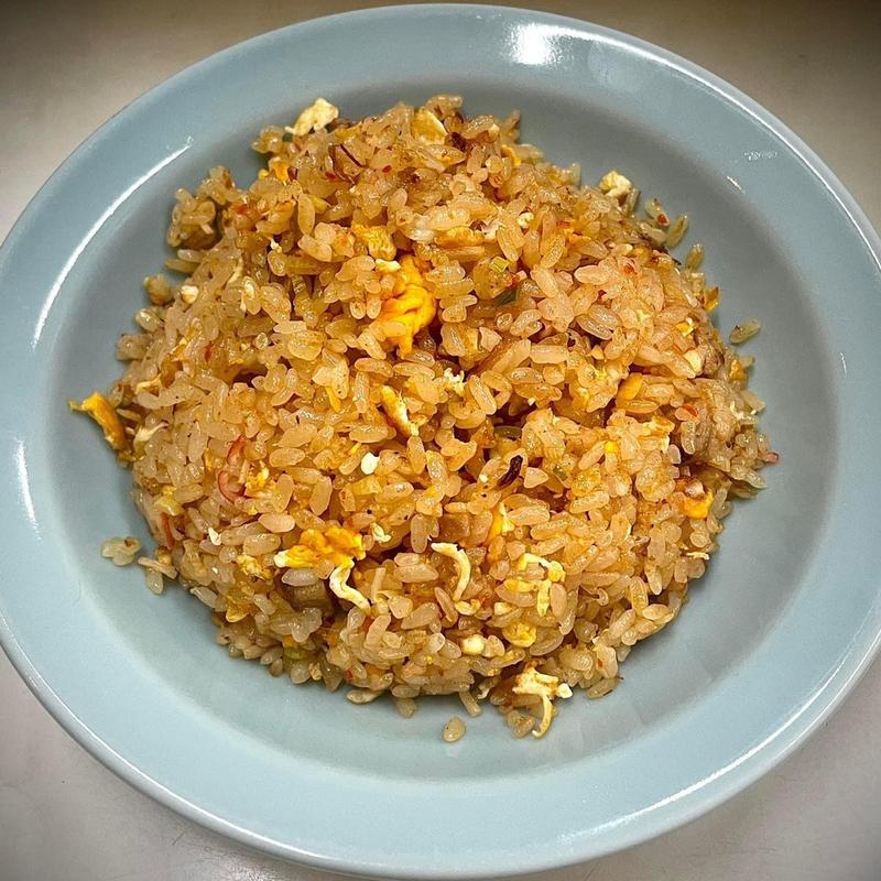 辛チャーハン(自慢亭)