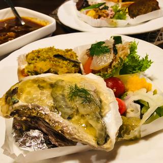鹿児島長島産岩牡蠣_36ぷらす3フレンチ松花堂弁当(フランス厨房 旬彩 中央駅店 )