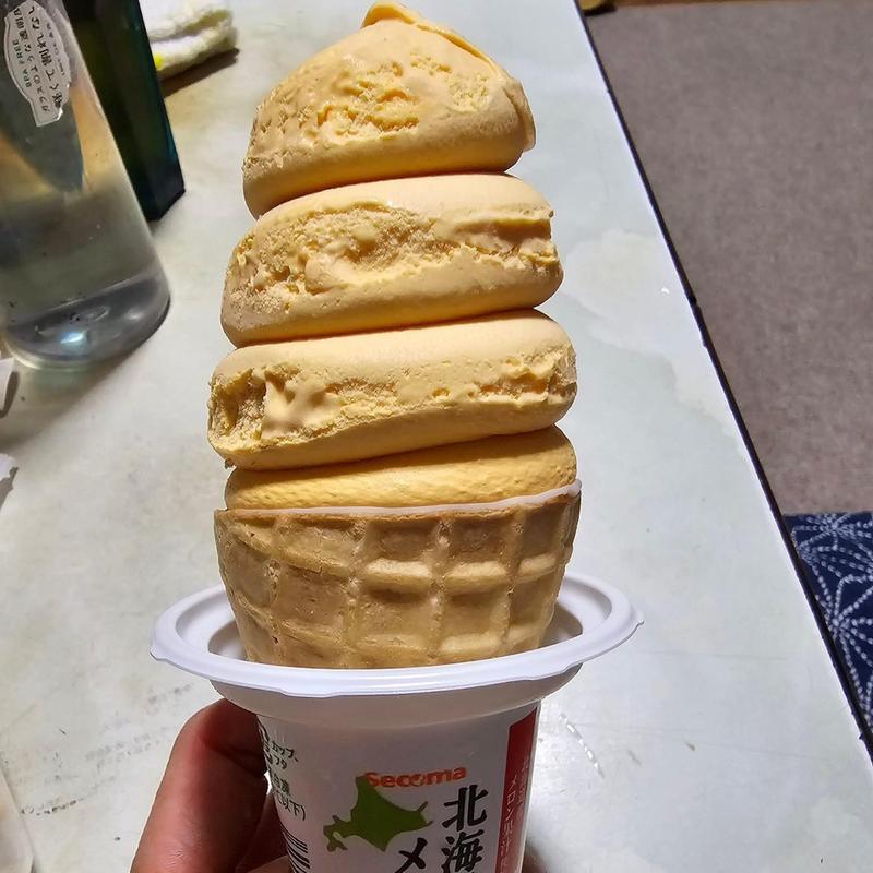 北海道メロンソフト(ローソンストア100 世田谷船橋一丁目店)