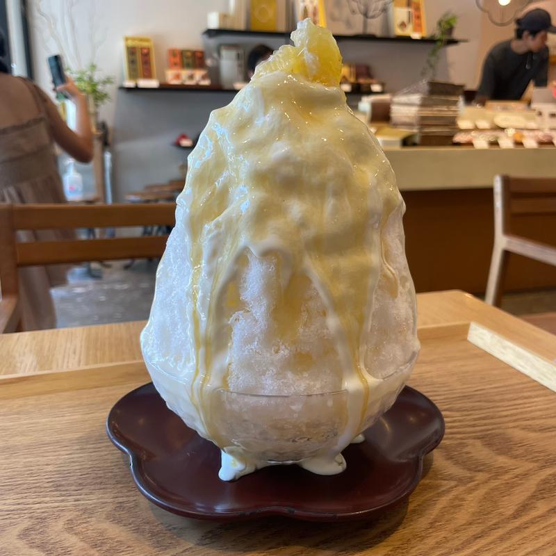 愛南ゴールドとヨーグルトクリームのかき氷(麻布野菜菓子 )