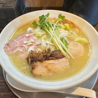 濃厚鶏らーめん塩(らーめん剣豪)