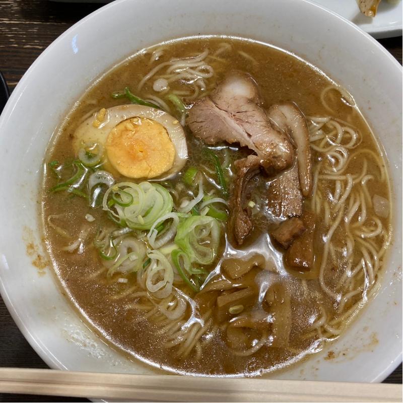 白とんこつ(むらさきや )