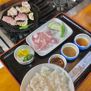 鶏焼定食(観光センター くるす )