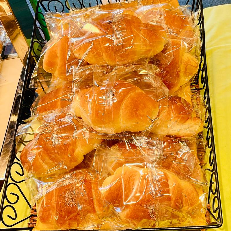 塩バターパン(関口フランスパン 本店)