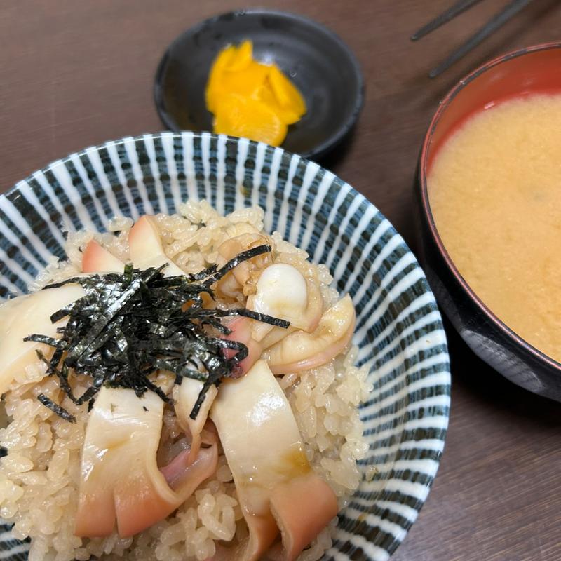 ホッキ飯(ミニ)味噌汁つき(お食事処たこ八)