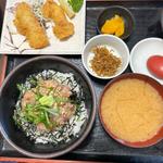 なめろう丼(お食事処たこ八)