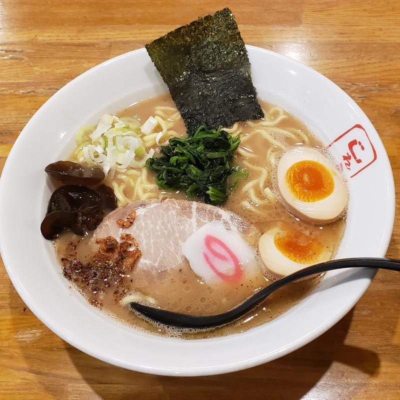 魚介豚骨ラーメン(じれっ亭 あざみ野店)