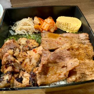 カルビとホルモン定食(焼肉食堂 ブリスケ 西市店)