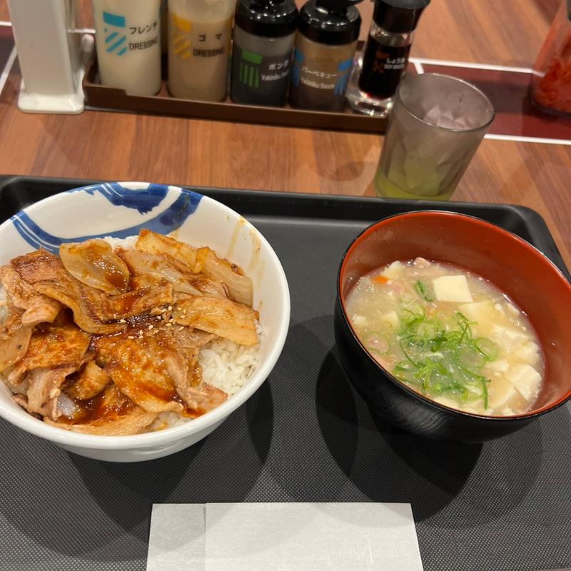 スタミナ豚バラ炒め丼参鶏湯風スープセット(松屋 浅草国際通り店 )