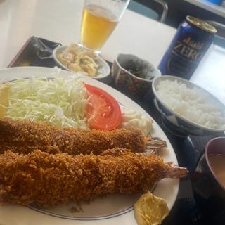 特大海老フライ定食(青木屋)