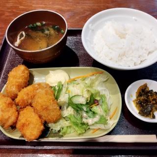 カキフライ定食(居酒屋 釧路)