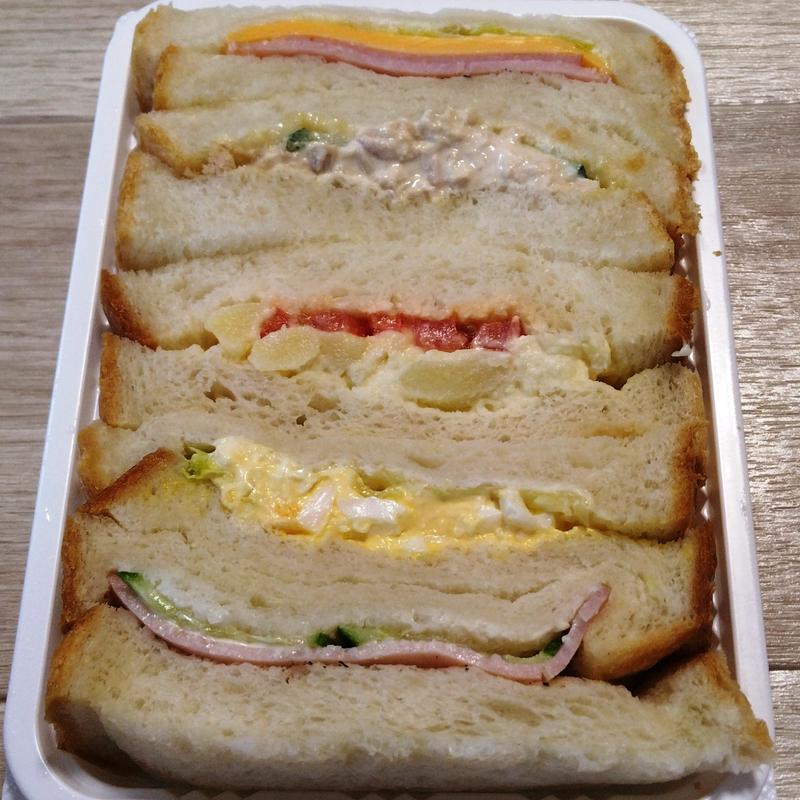 ミックスサンド(麦乃ありか)