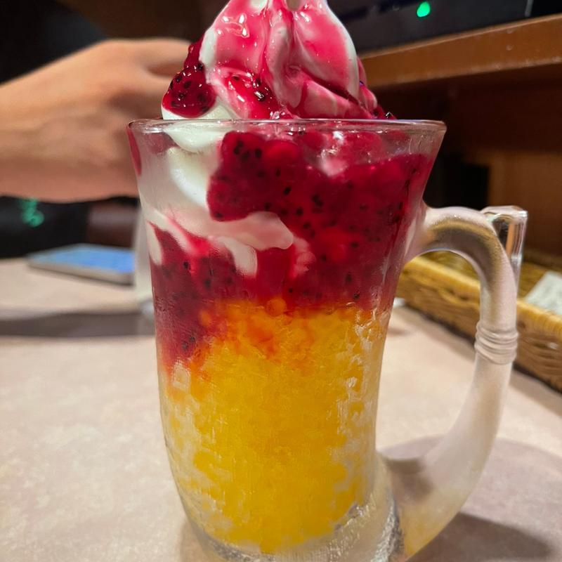 夏雲かき氷（トロピカル）(びっくりドンキー りうぼう天久店 （びっくりドンキー（りうぼう天久店））)