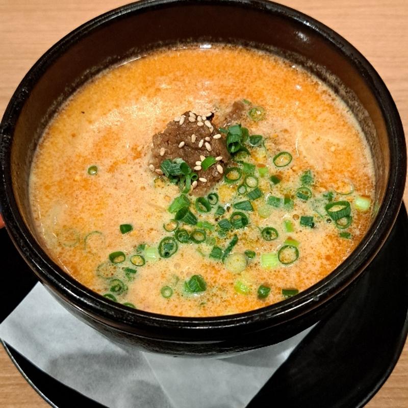 豆乳担々麺(ミライザカ 久茂地 国際通り店)