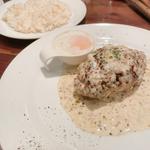 プレーンハンバーグ　クリームマスタードソース