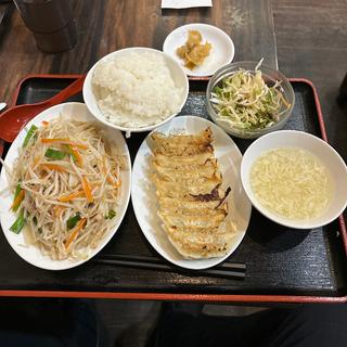 もやし炒めと焼餃子セット(珉珉 錦糸町北口店)