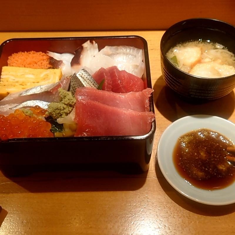 海鮮重(寿司 藤山)