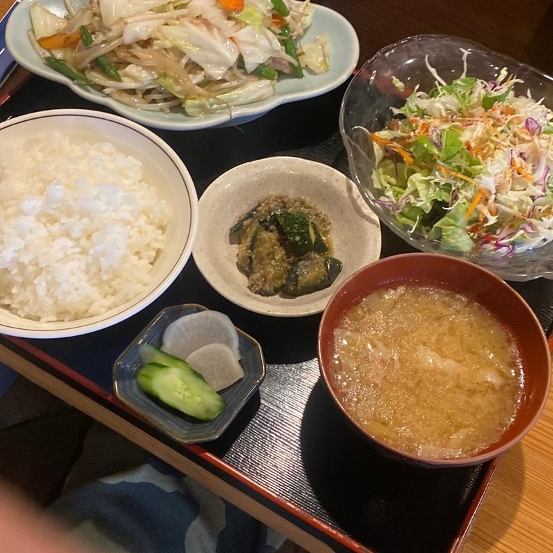 定食Aセット(梅田軒・酒泉わたゆり)