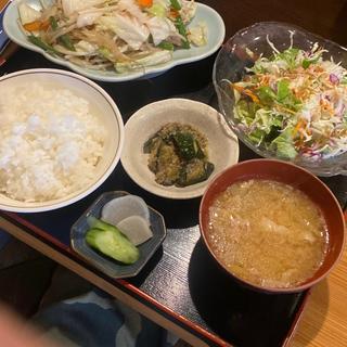 定食Aセット(梅田軒・酒泉わたゆり)