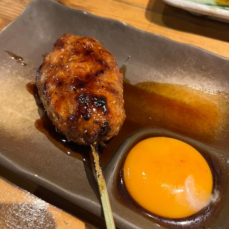 つくね卵黄のせ(関内のんき )