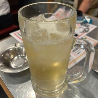 メガハイボール(トリ屋のトリはキチンとチキン)