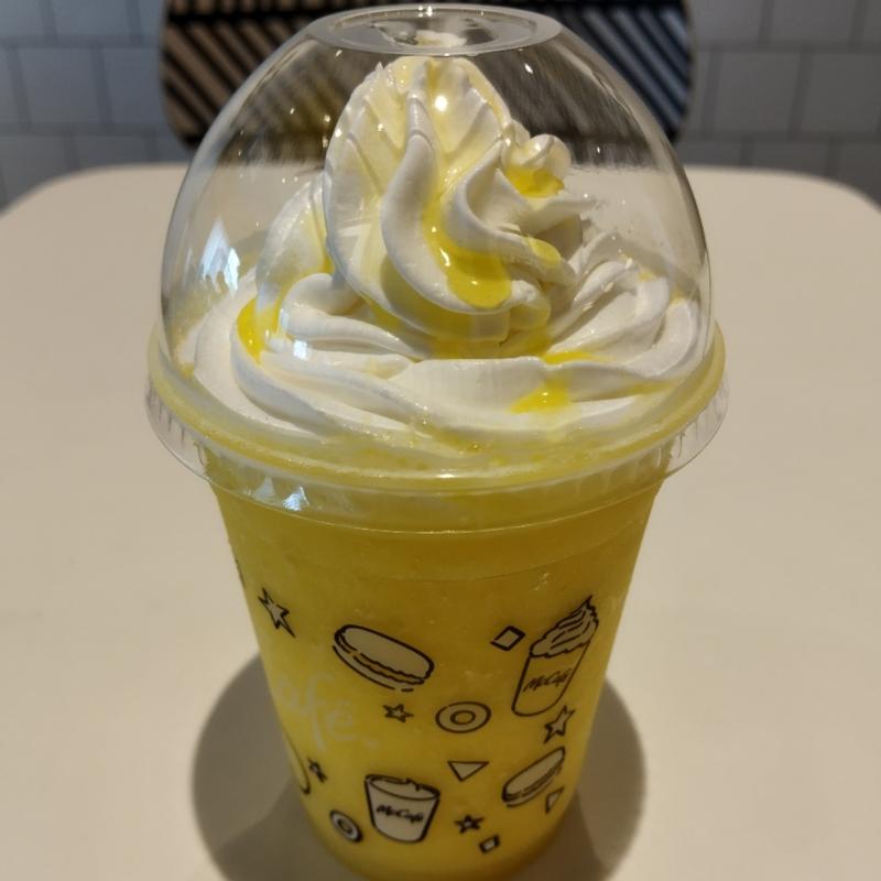 ゴールデンパインフラッペ(マクドナルド ６号線青戸店)